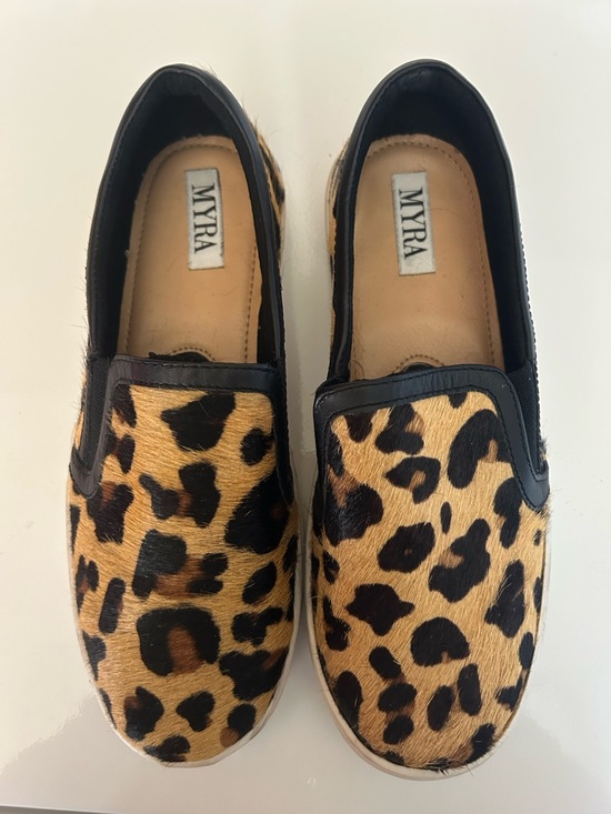 Myra Shoes - Myra Bag Leopard Print Slip-On Flats in Black and Tan